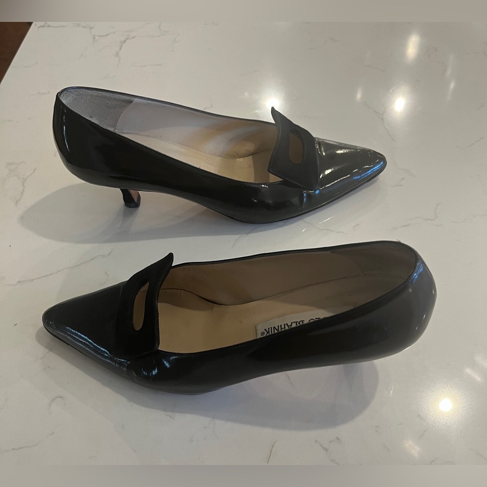 Manolo Blahnik Charlado Black Patent Leather Peep Toe D'orsay Heel Pumps Sz. 6.5